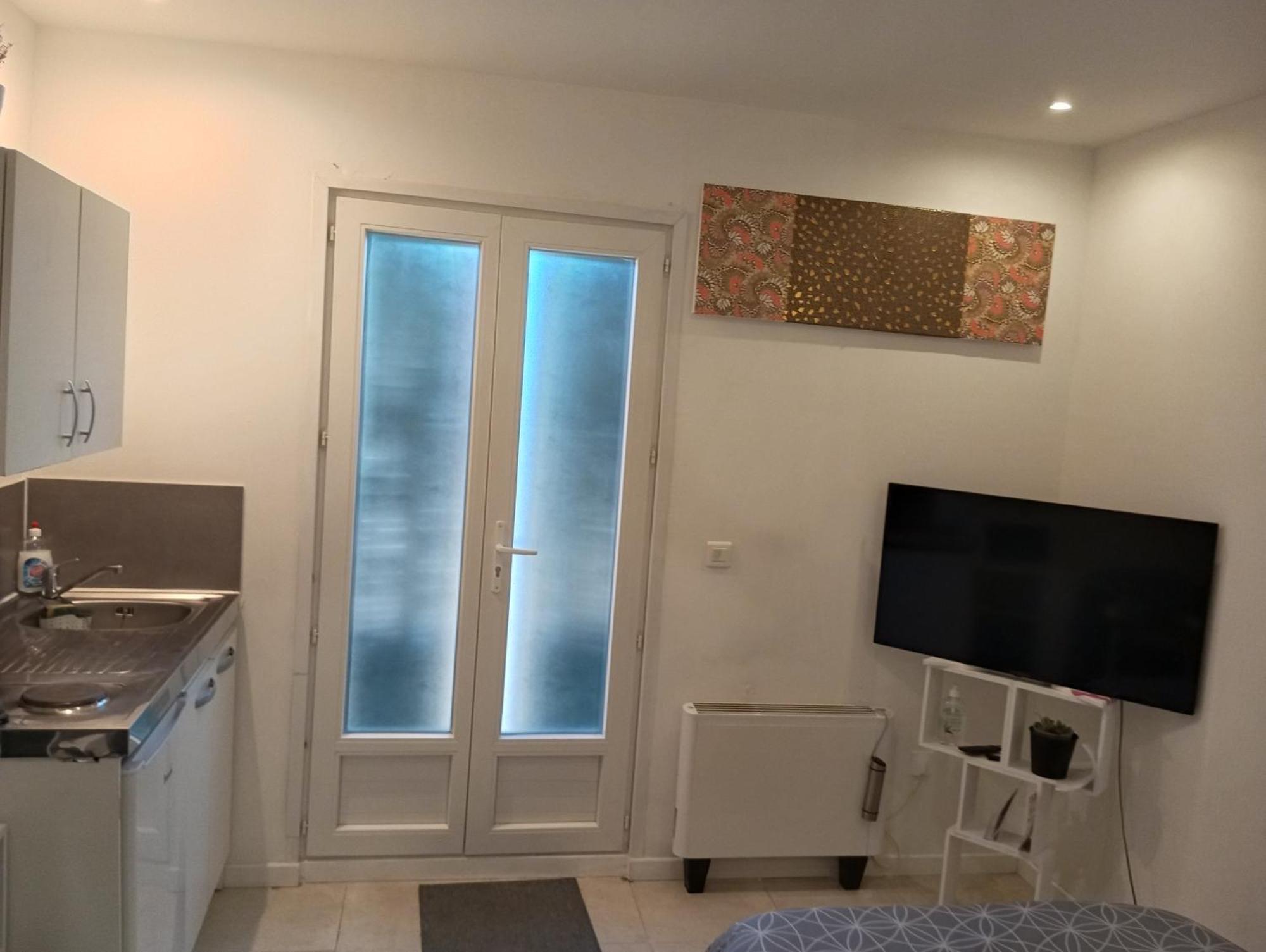 Studio De 14M2 Dans Une Maison Cagnes-sur-Mer Eksteriør bilde